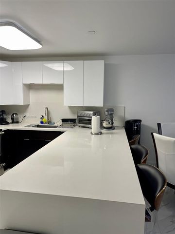 16461 Blatt Blvd 103, Weston, FL 33326