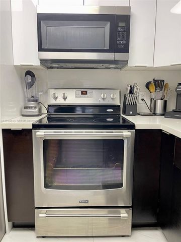 16461 Blatt Blvd 103, Weston, FL 33326