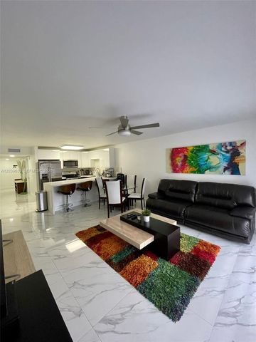 16461 Blatt Blvd 103, Weston, FL 33326