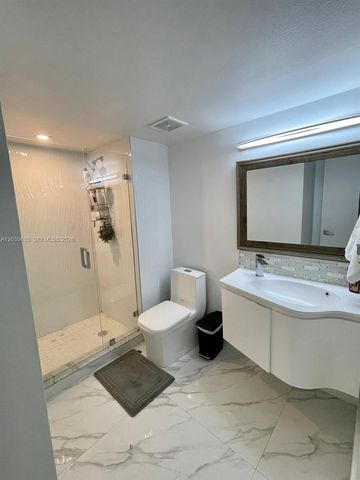 16461 Blatt Blvd 103, Weston, FL 33326