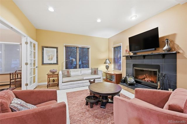 2401 S Garfield Street, Denver, CO 80210