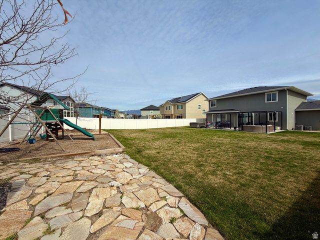 2032 S 1955 W, Woods Cross, UT 84087