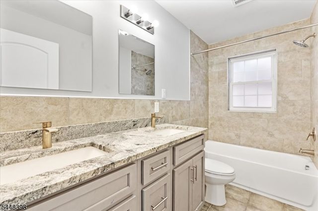 118 Oraton St, Newark City, NJ 07104