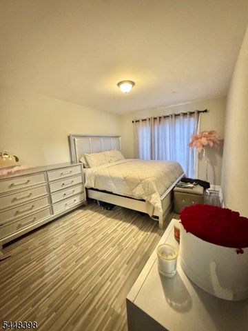 118 Oraton St, Newark City, NJ 07104