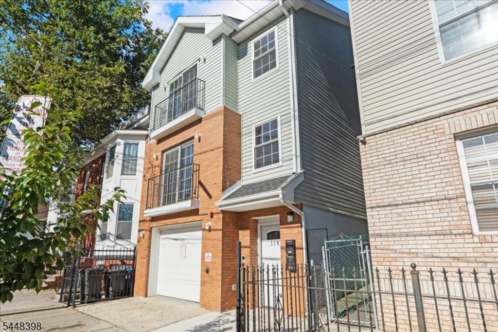 118 Oraton St, Newark City, NJ 07104 — photo 2