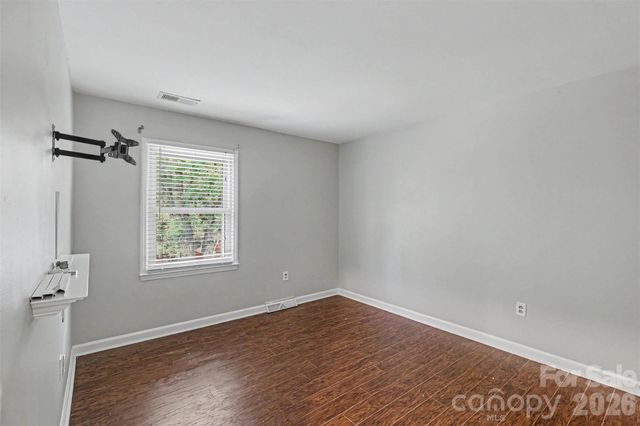 320 Sunnywood Lane, Charlotte, NC 28270