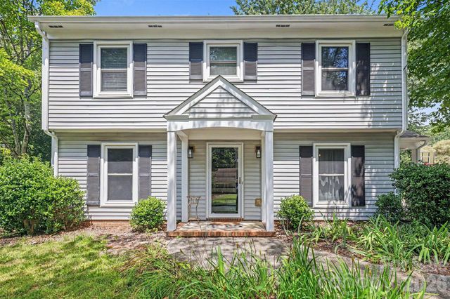 320 Sunnywood Lane, Charlotte, NC 28270