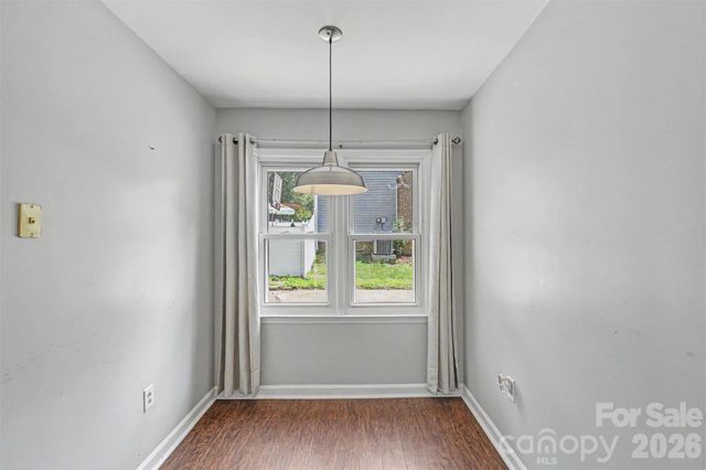 320 Sunnywood Lane, Charlotte, NC 28270