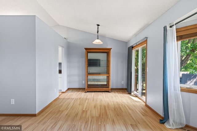 14431 Glenbrook Avenue N, Hugo, MN 55038