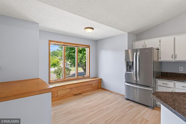 14431 Glenbrook Avenue N, Hugo, MN 55038