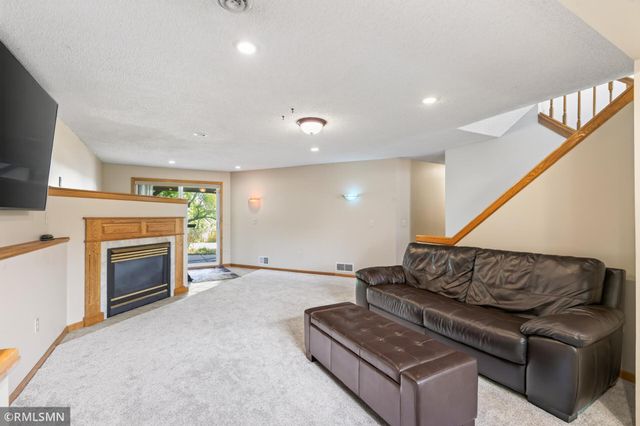 14431 Glenbrook Avenue N, Hugo, MN 55038