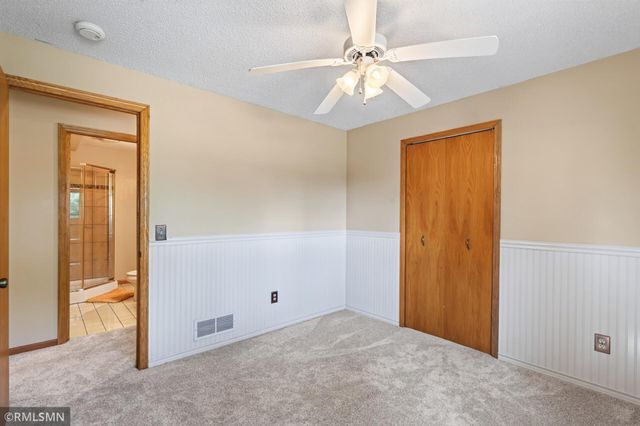 14431 Glenbrook Avenue N, Hugo, MN 55038