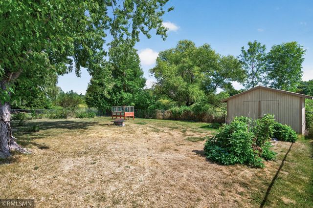 14431 Glenbrook Avenue N, Hugo, MN 55038