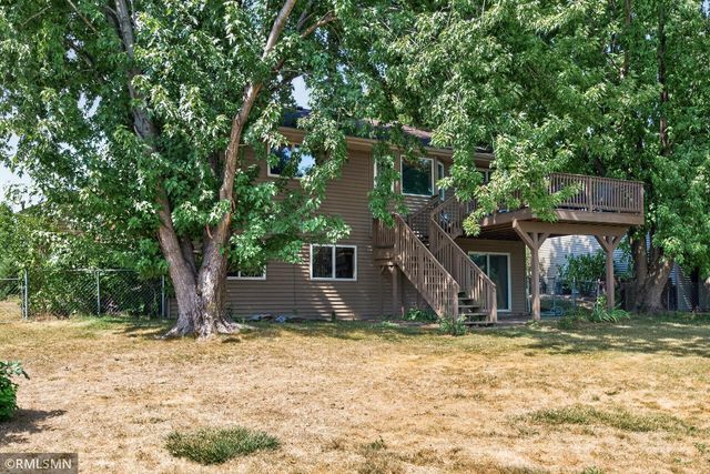 14431 Glenbrook Avenue N, Hugo, MN 55038