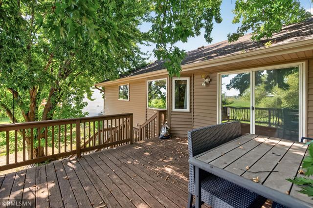 14431 Glenbrook Avenue N, Hugo, MN 55038