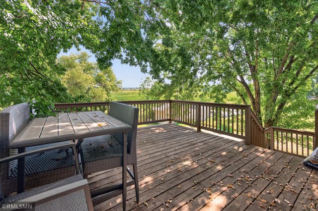 14431 Glenbrook Avenue N, Hugo, MN 55038