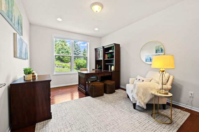2550 Arrowhead Lane, Chanhassen, MN 55317