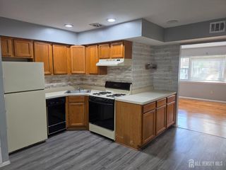 197 Evergreen Road 3A, Edison, NJ 08837