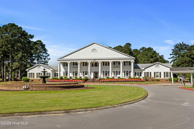 1075 N Middleton Drive NW, Calabash, NC 28467