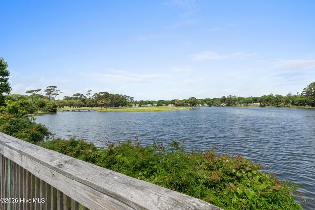 1075 N Middleton Drive NW, Calabash, NC 28467