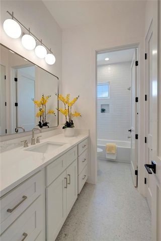 3106 W COACHMAN AVENUE, Tampa, FL 33611