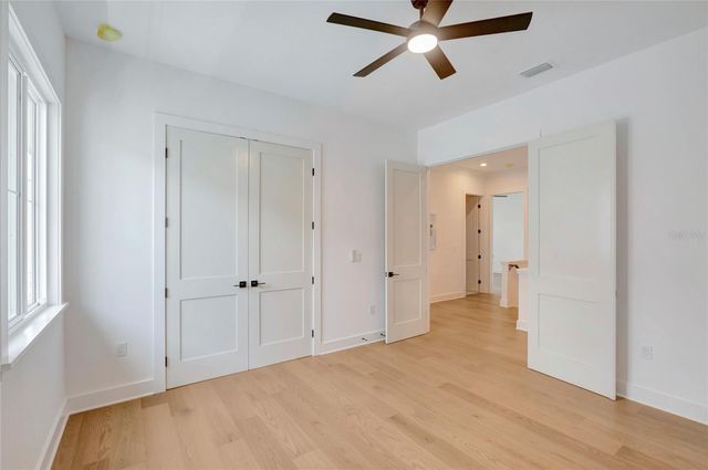 3106 W COACHMAN AVENUE, Tampa, FL 33611