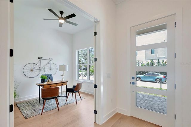 3106 W COACHMAN AVENUE, Tampa, FL 33611