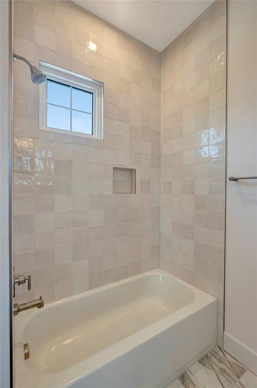 Image 48 of property listing at 3106 W COACHMAN AVENUE, Tampa, FL 33611