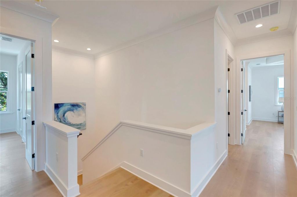 Image 53 of property listing at 3106 W COACHMAN AVENUE, Tampa, FL 33611