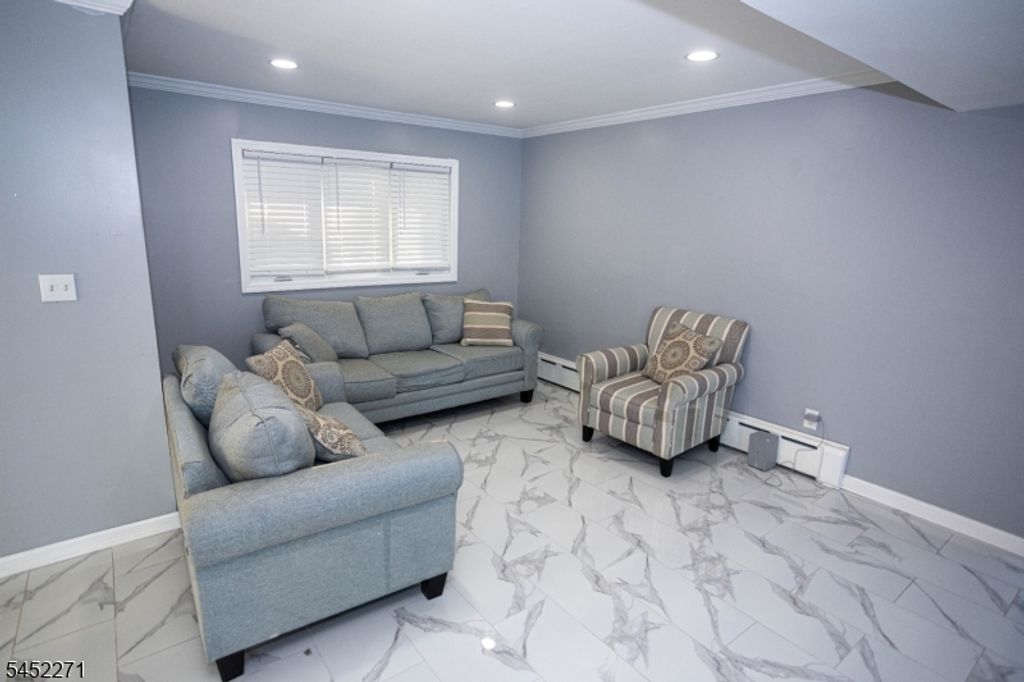 18 Robinhood Dr, Sayreville Boro, NJ 08859 — photo 3