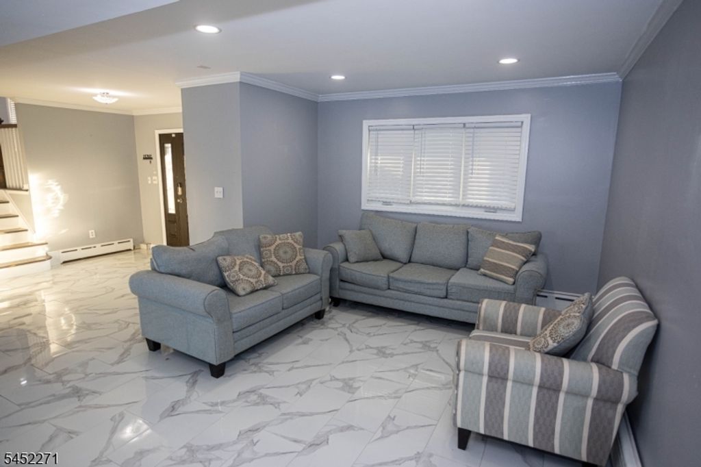18 Robinhood Dr, Sayreville Boro, NJ 08859 — photo 4