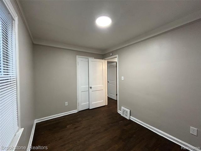 7243 Dacosta, Redford, MI 48239