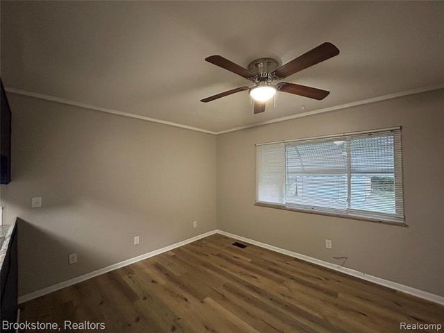 7243 Dacosta, Redford, MI 48239