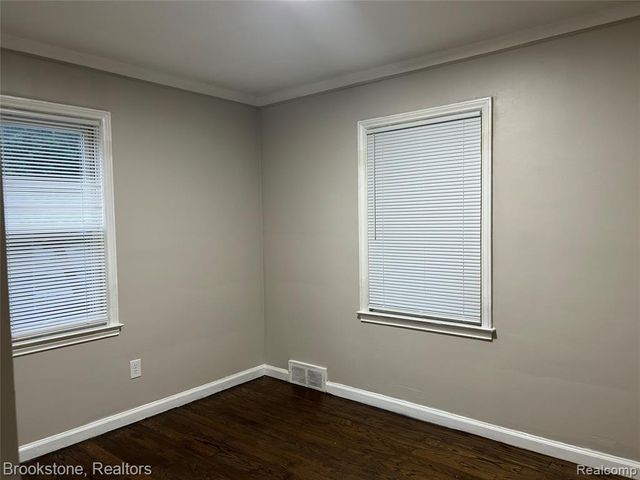 7243 Dacosta, Redford, MI 48239