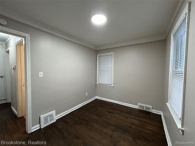 7243 Dacosta, Redford, MI 48239