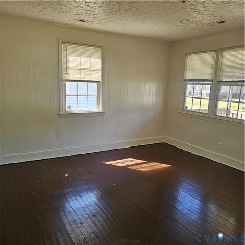 1227 Montgomery Ave, Petersburg, VA 23803