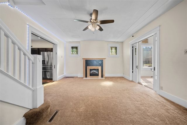 254 Ridge Ave, New Kensington, PA 15068