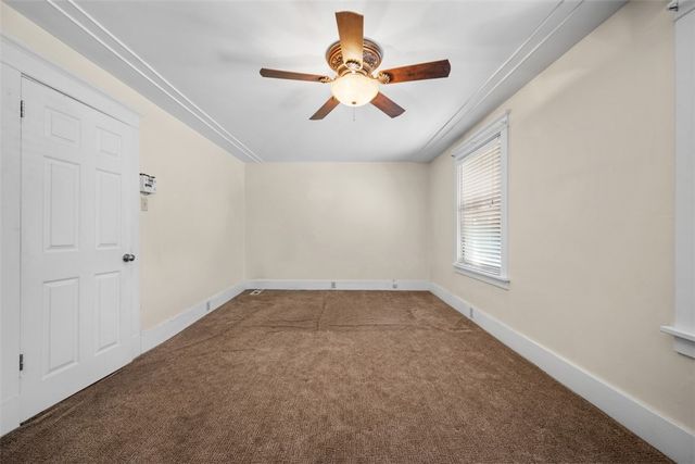 254 Ridge Ave, New Kensington, PA 15068