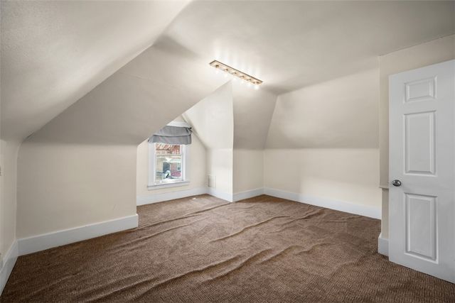 254 Ridge Ave, New Kensington, PA 15068