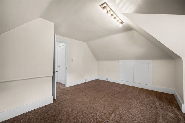 254 Ridge Ave, New Kensington, PA 15068