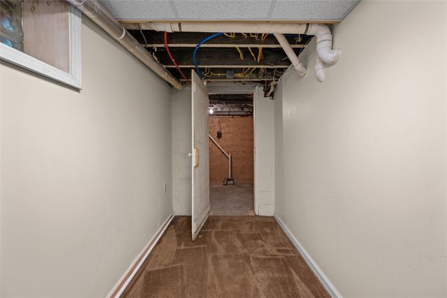 254 Ridge Ave, New Kensington, PA 15068