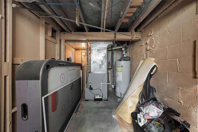 254 Ridge Ave, New Kensington, PA 15068