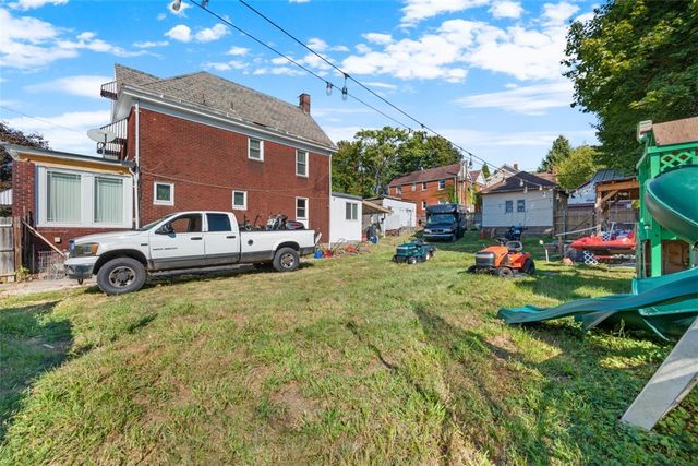254 Ridge Ave, New Kensington, PA 15068