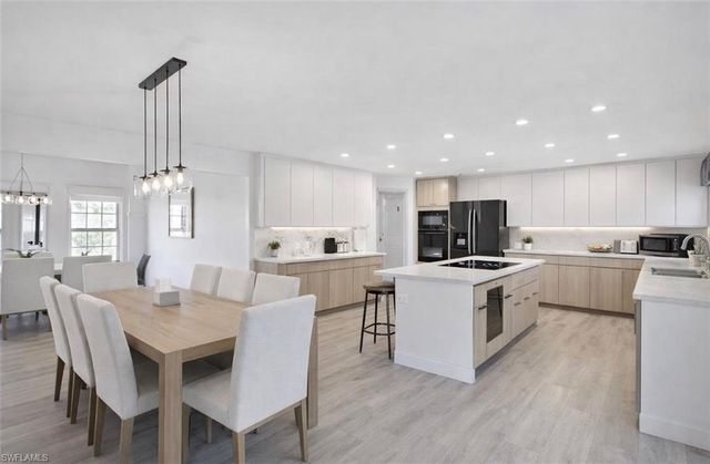 3622 Heritage LN, Fort Myers, FL 33908