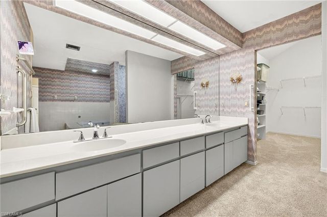 3622 Heritage LN, Fort Myers, FL 33908