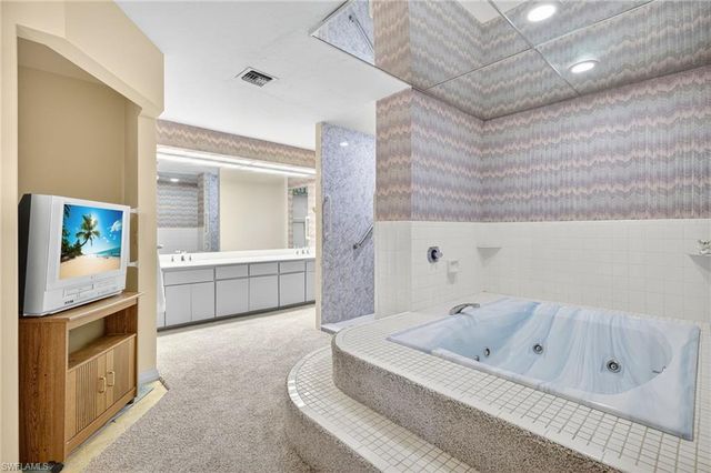 3622 Heritage LN, Fort Myers, FL 33908