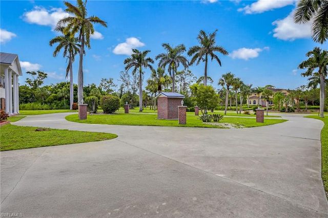 3622 Heritage LN, Fort Myers, FL 33908