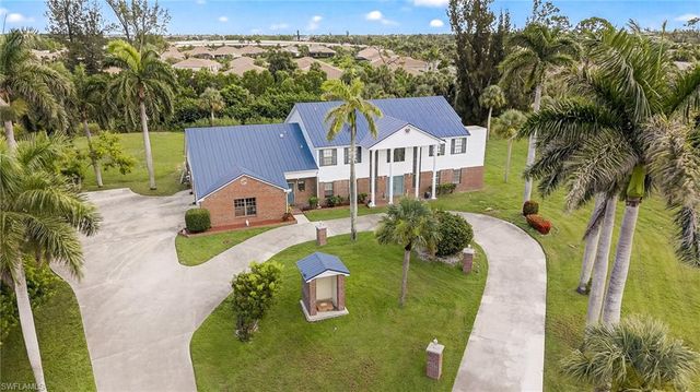 3622 Heritage LN, Fort Myers, FL 33908