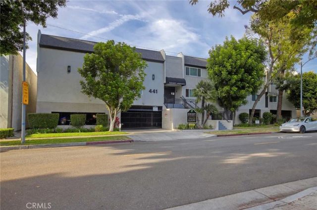 441 Burchett 110, Glendale, CA 91203