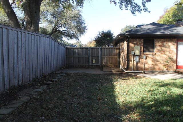 2813 LAMBETH WAY, Wichita Falls, TX 76309